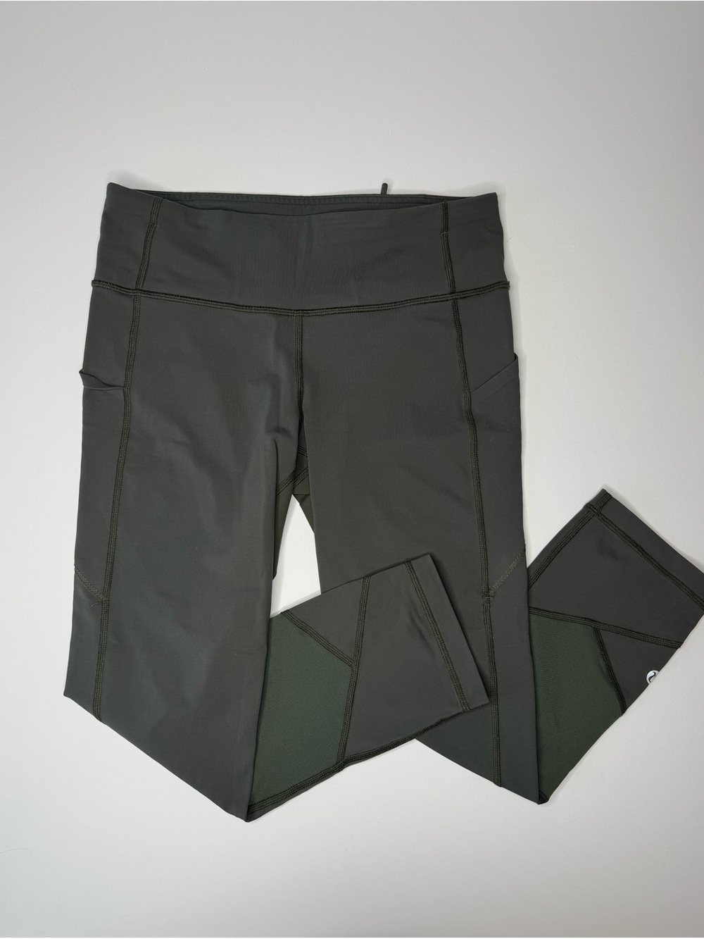 Lululemon Pace Revival Crop Leggings Size 6 Gray Green Athletic Yoga